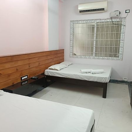Sgs Residency Villa Tirupati Bagian luar foto